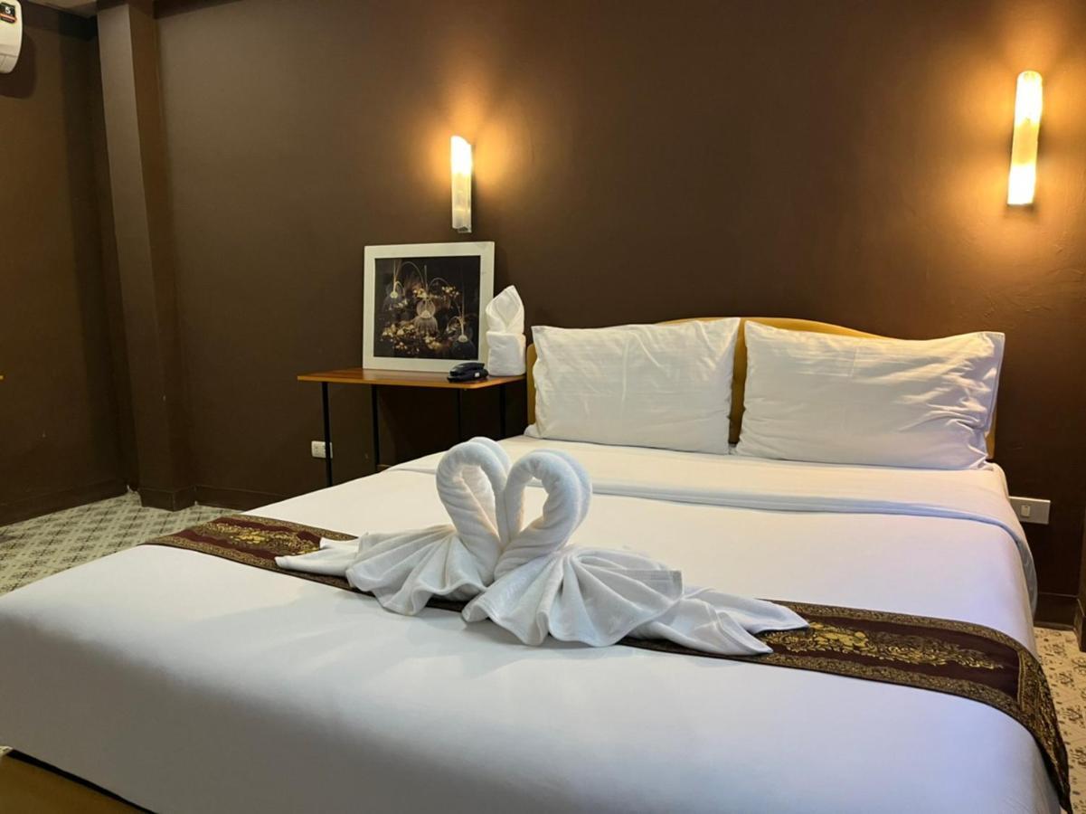 Cozy Rooms Asoke バンコク都 エクステリア 写真